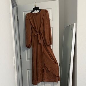 Elegant Brown Long Sleeve Dress